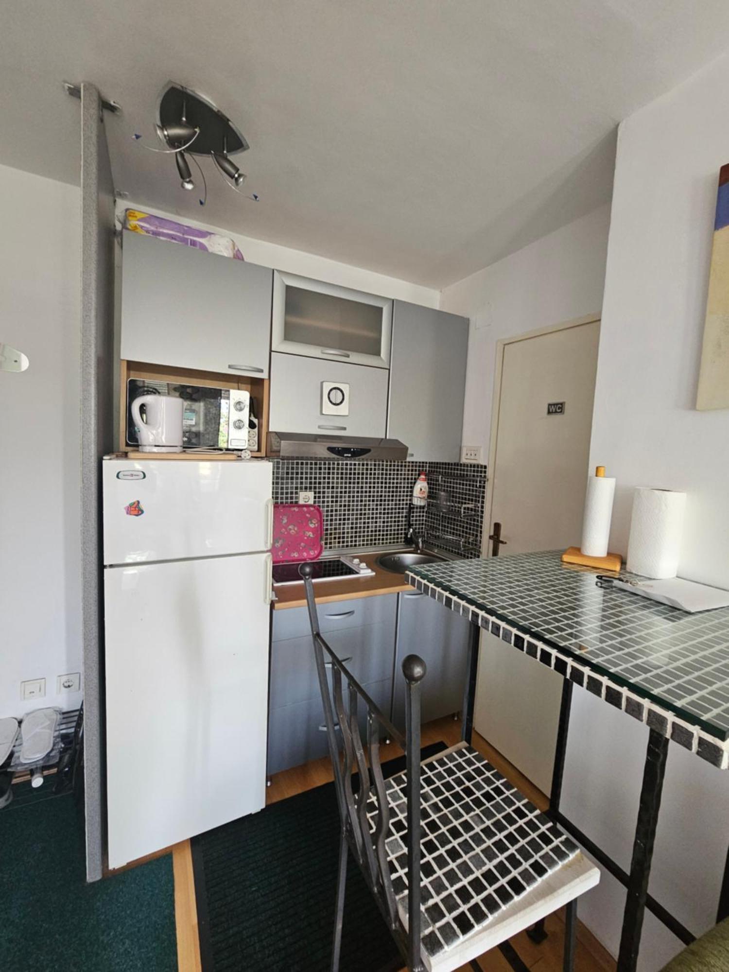 Old Town Retreat Apartment Sarajevo Bagian luar foto