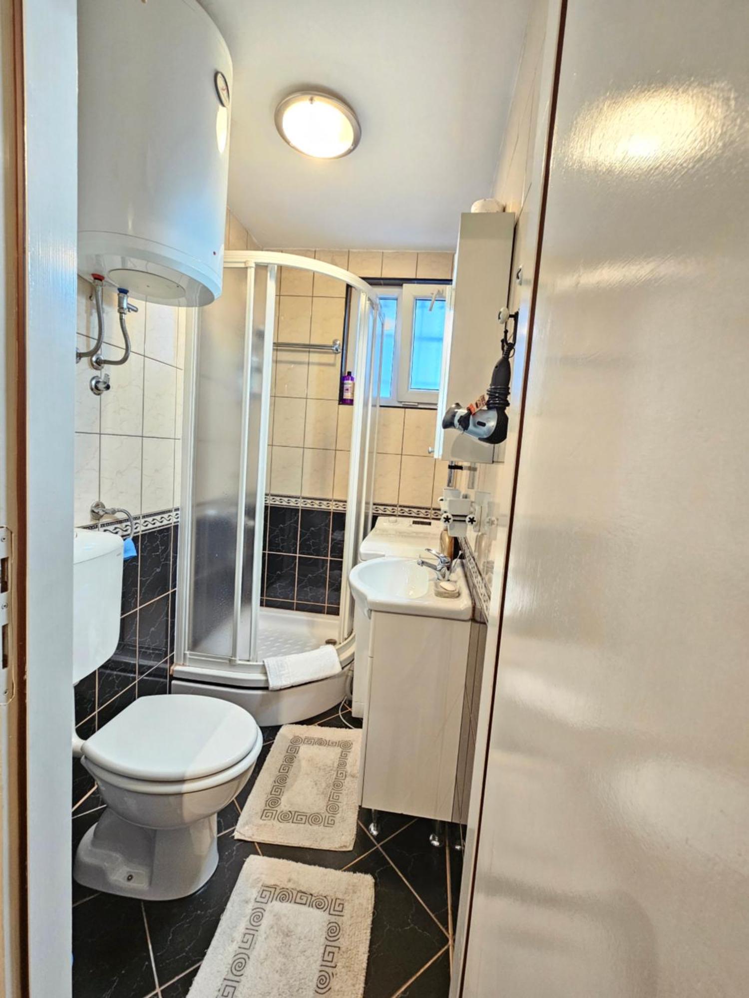 Old Town Retreat Apartment Sarajevo Bagian luar foto